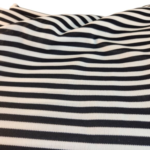 Black & White Striped Knit Fabric Yardage Stretchy Lightweight Polyester Blend - Picture 3 of 8